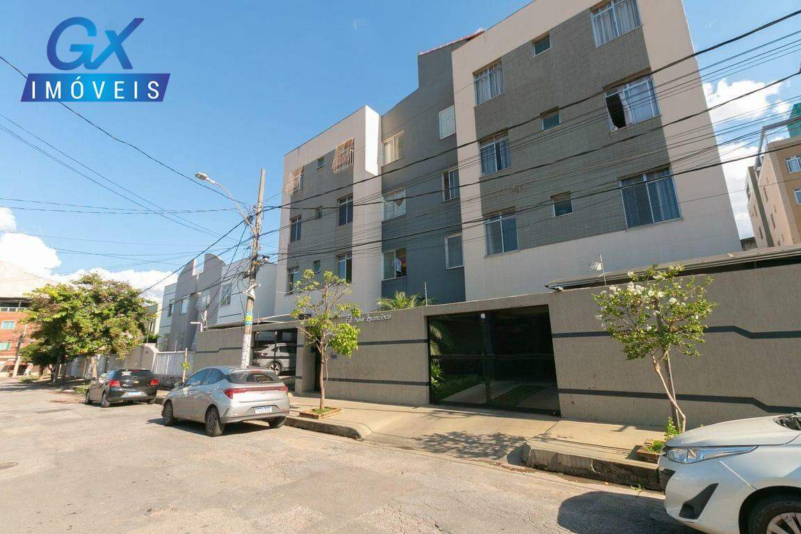 Apartamento à venda no bairro Dona Clara: 