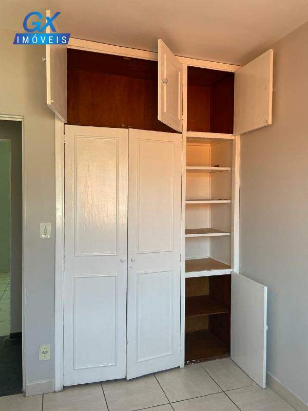 Casa à venda no bairro Dona Clara: 