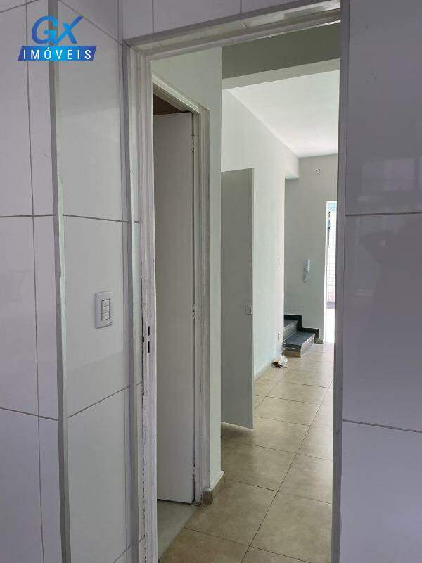 Casa à venda no bairro Dona Clara: 