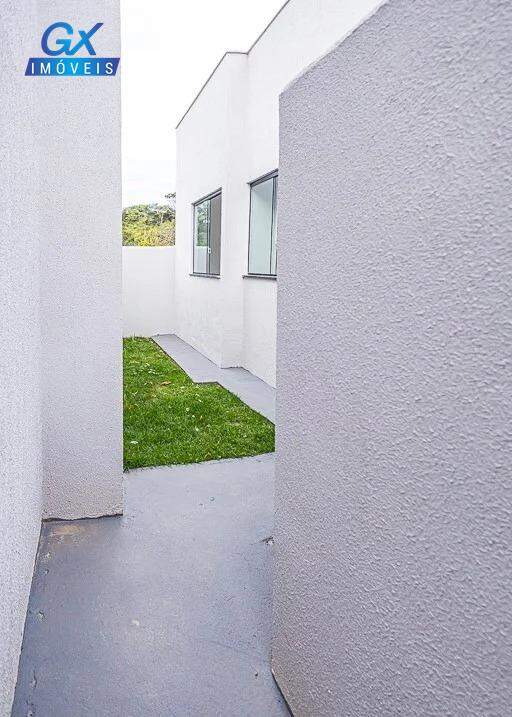 Casa à venda no bairro Santinho: 