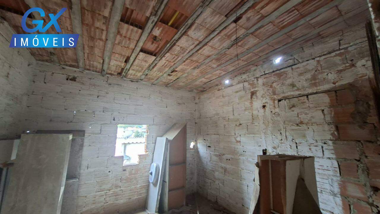 Casa à venda no bairro Retiro: 