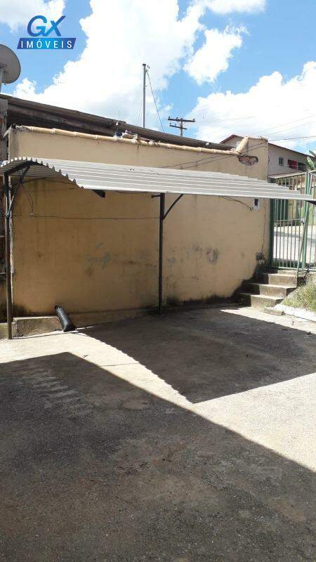 Casa à venda no bairro Santa Cecília: 