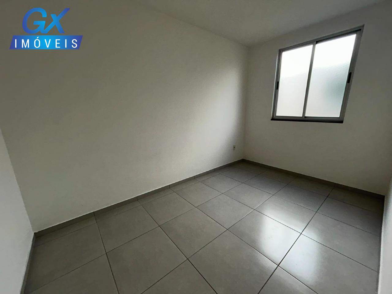 Apartamento à venda no bairro Nova Esmeraldas: 
