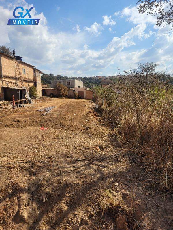 Lote à venda no bairro San Genaro: 