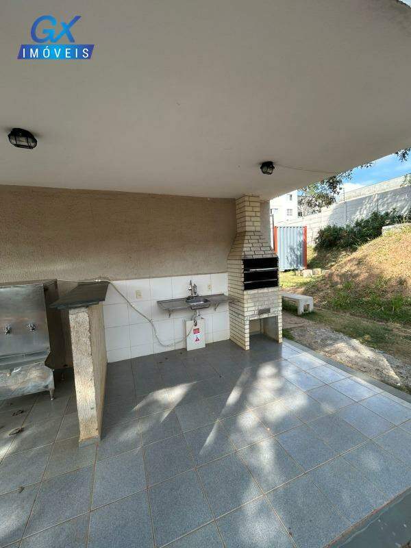 Apartamento à venda no bairro Trevo: 