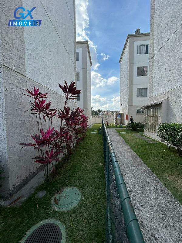 Apartamento à venda no bairro Trevo: 