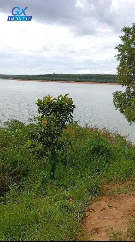 Lote à venda no bairro Vila São José: 
