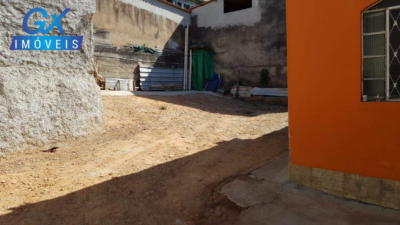 Casa à venda no bairro Califórnia: 