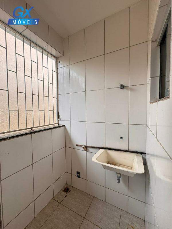 Apartamento para aluguel no bairro São Pedro: 