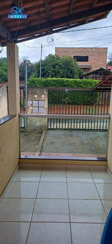 Casa à venda no bairro Novo Retiro: 