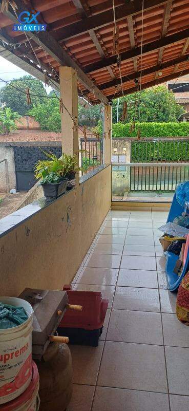 Casa à venda no bairro Novo Retiro: 