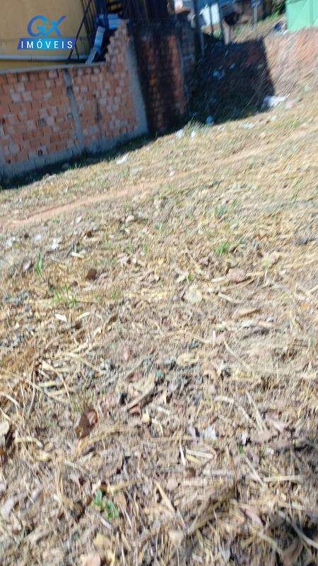 Lote à venda no bairro Quintas São José (Melo Viana): 