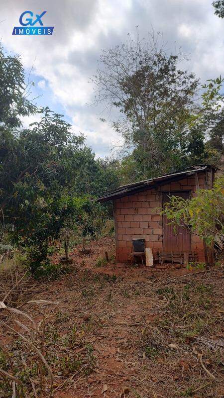 Chácara à venda no bairro Condominio Topazio: 