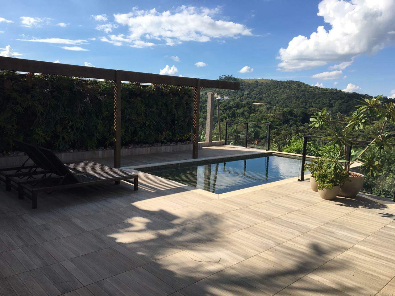 Fazenda à venda com 5 quartos, 700m² - Foto 18