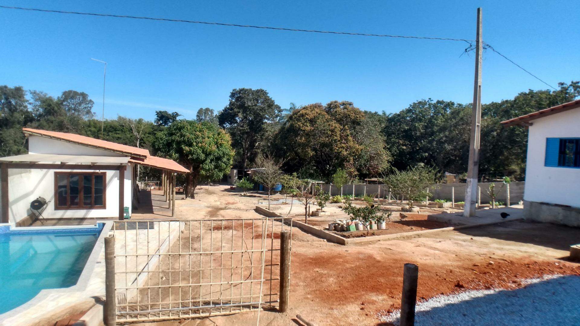 Sítio, 4 quartos, 2682 m² - Foto 7