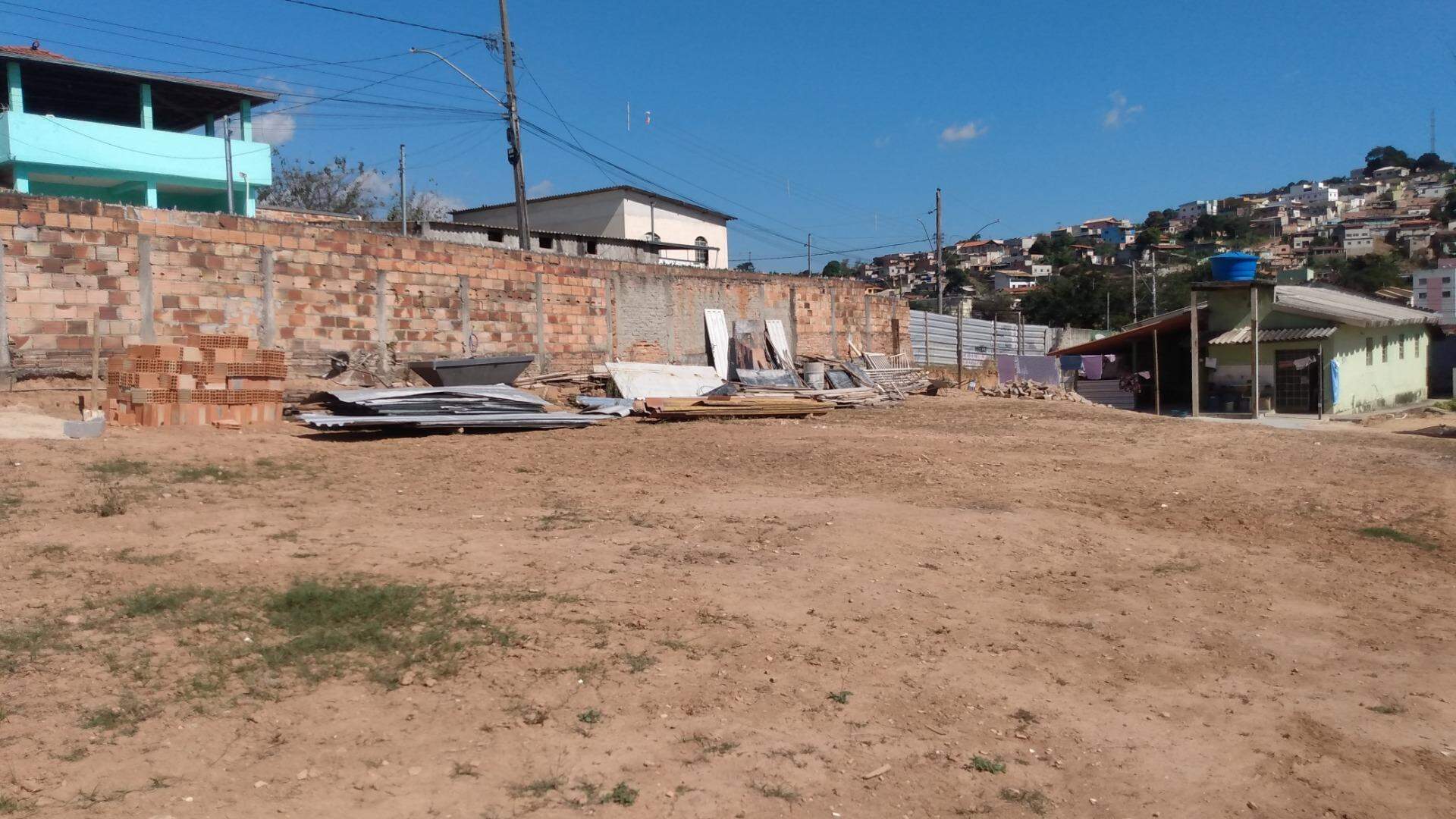 Terreno à venda, 2460m² - Foto 12