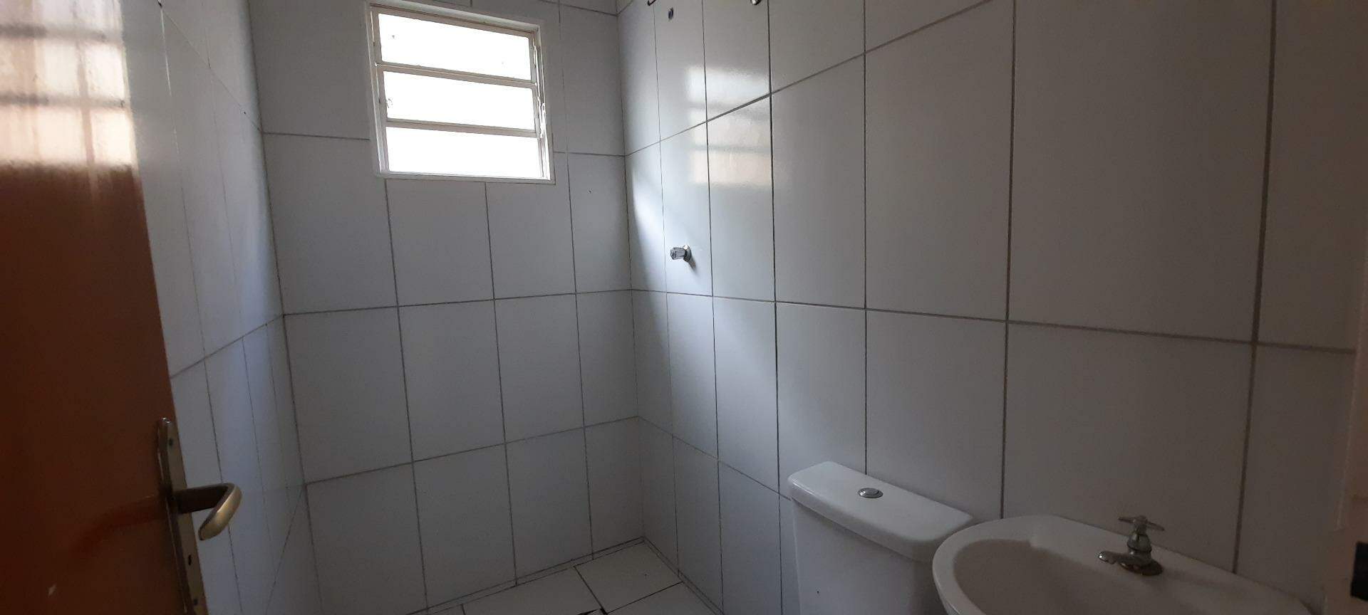 Casa à venda com 2 quartos, 360m² - Foto 12