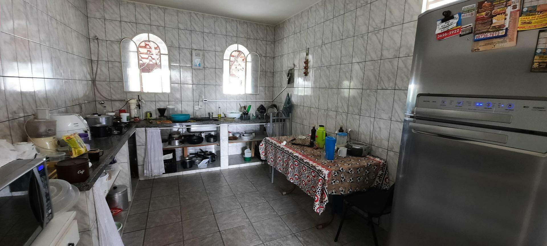 Fazenda à venda com 3 quartos, 120m² - Foto 1