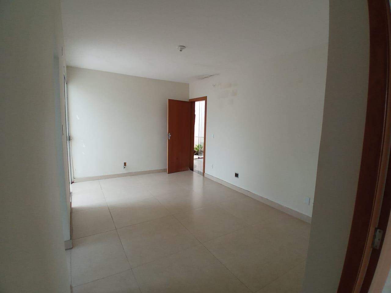 Apartamento à venda com 3 quartos, 62m² - Foto 7