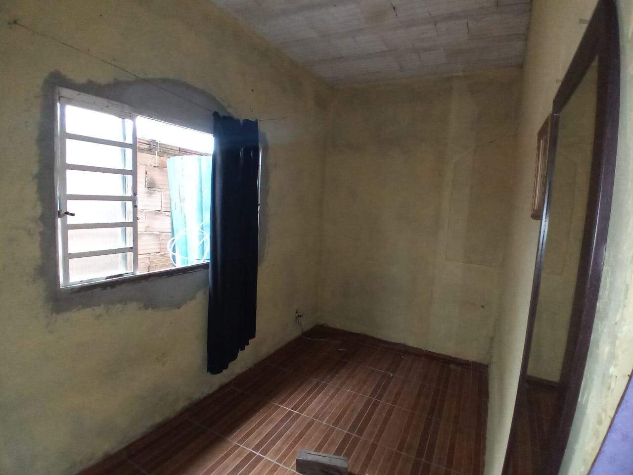 Casa à venda com 4 quartos, 90m² - Foto 16