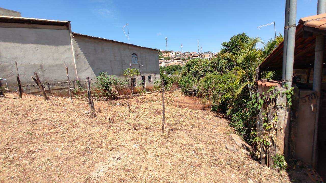 Terreno à venda, 300m² - Foto 2