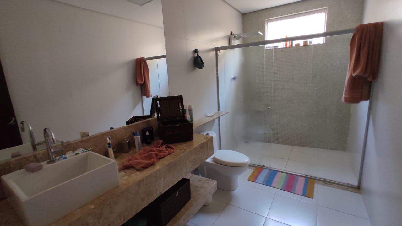 Casa à venda com 3 quartos, 360m² - Foto 11