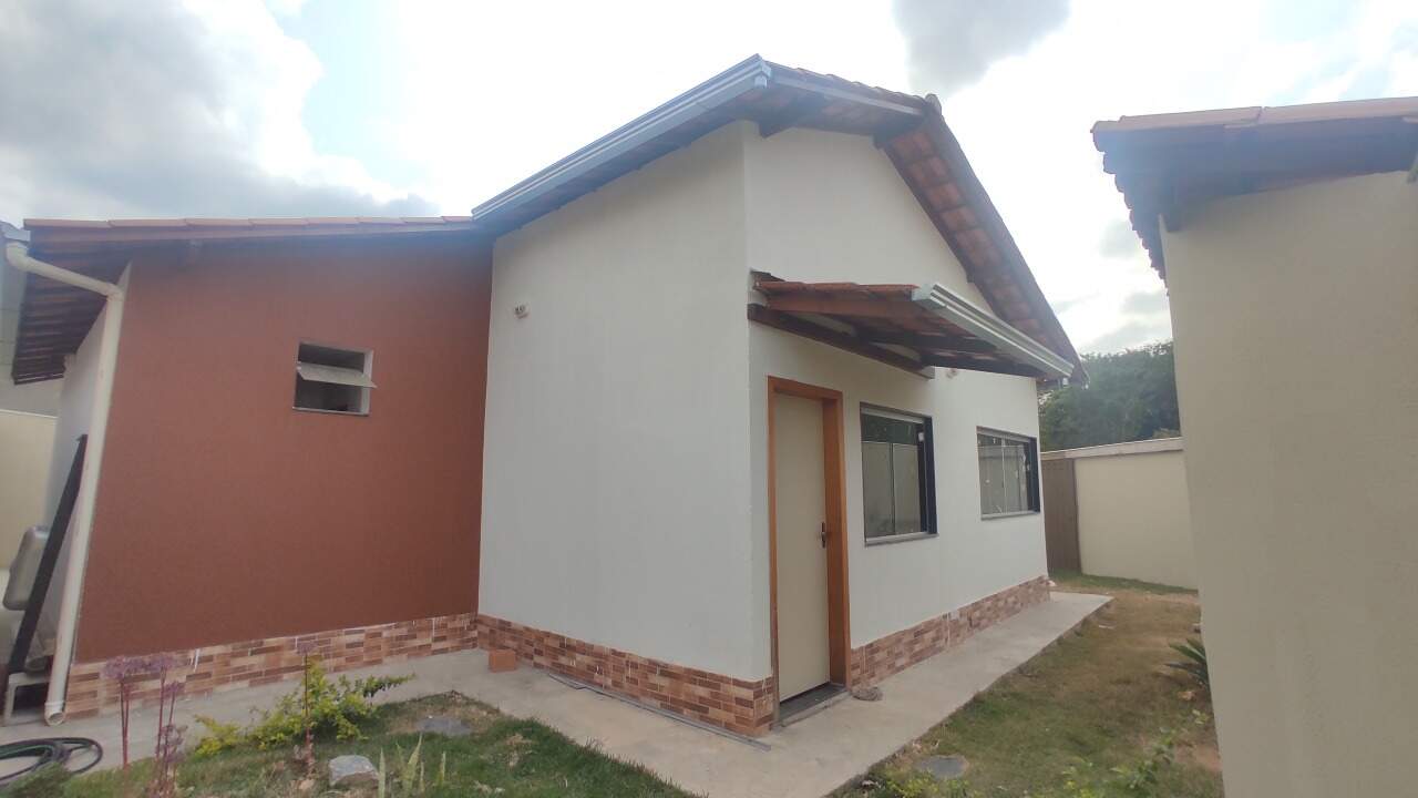 Casa à venda com 2 quartos, 200m² - Foto 5