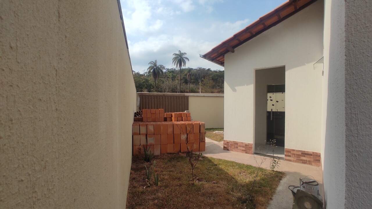 Casa à venda com 2 quartos, 200m² - Foto 8