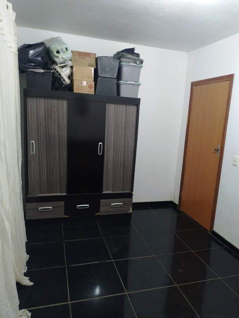 Casa à venda com 2 quartos, 360m² - Foto 11