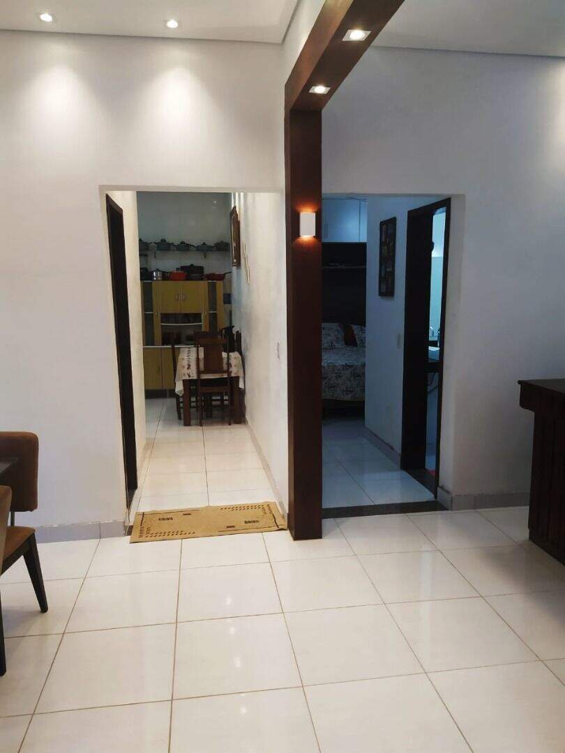 Casa à venda com 3 quartos, 96m² - Foto 9