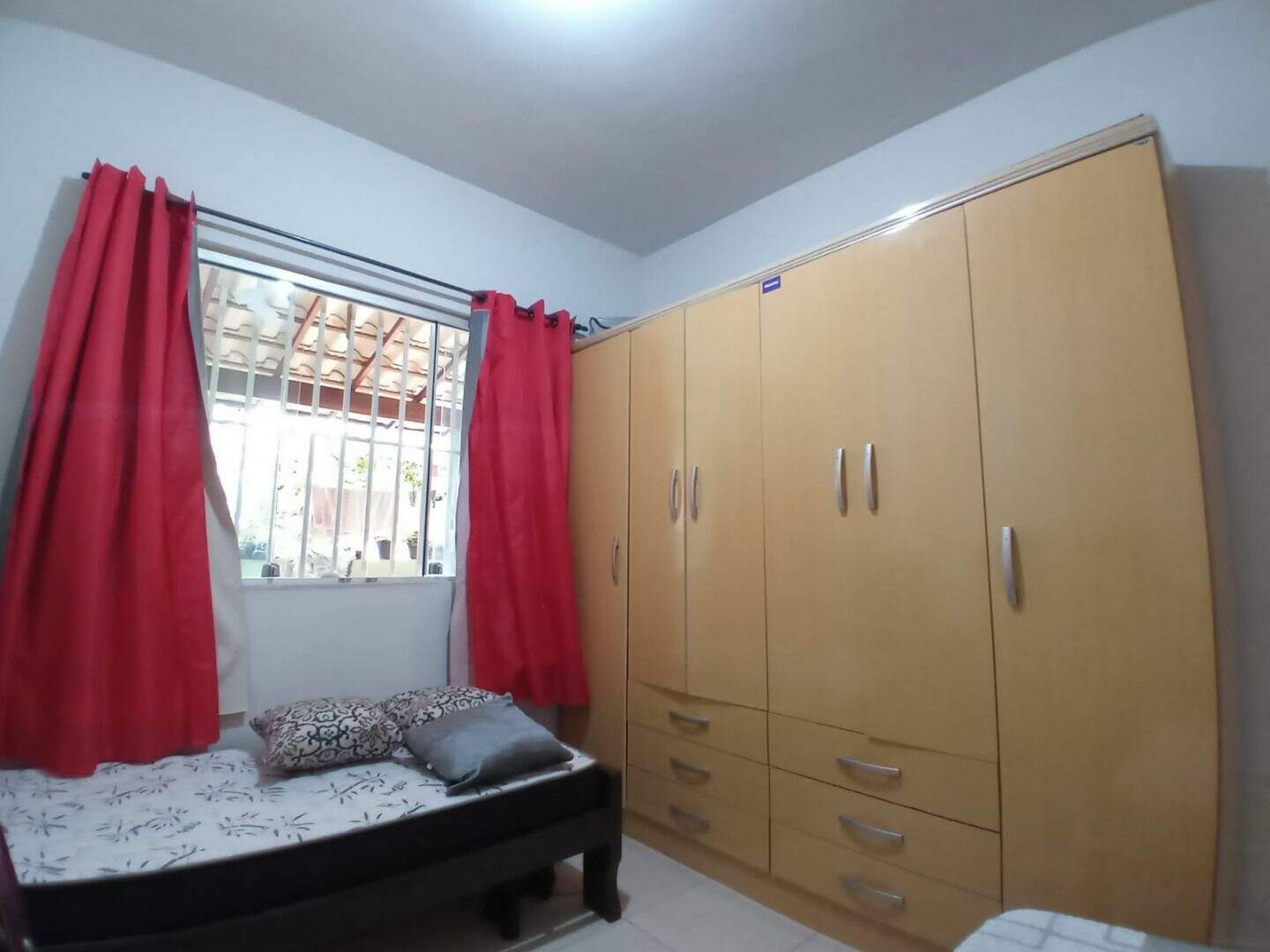 Casa à venda com 2 quartos, 90m² - Foto 13