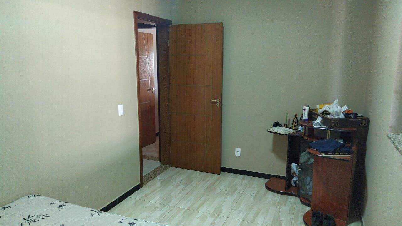 Casa à venda com 4 quartos, 198m² - Foto 7