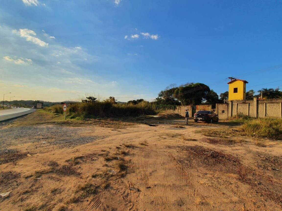 Terreno à venda, 10000m² - Foto 1