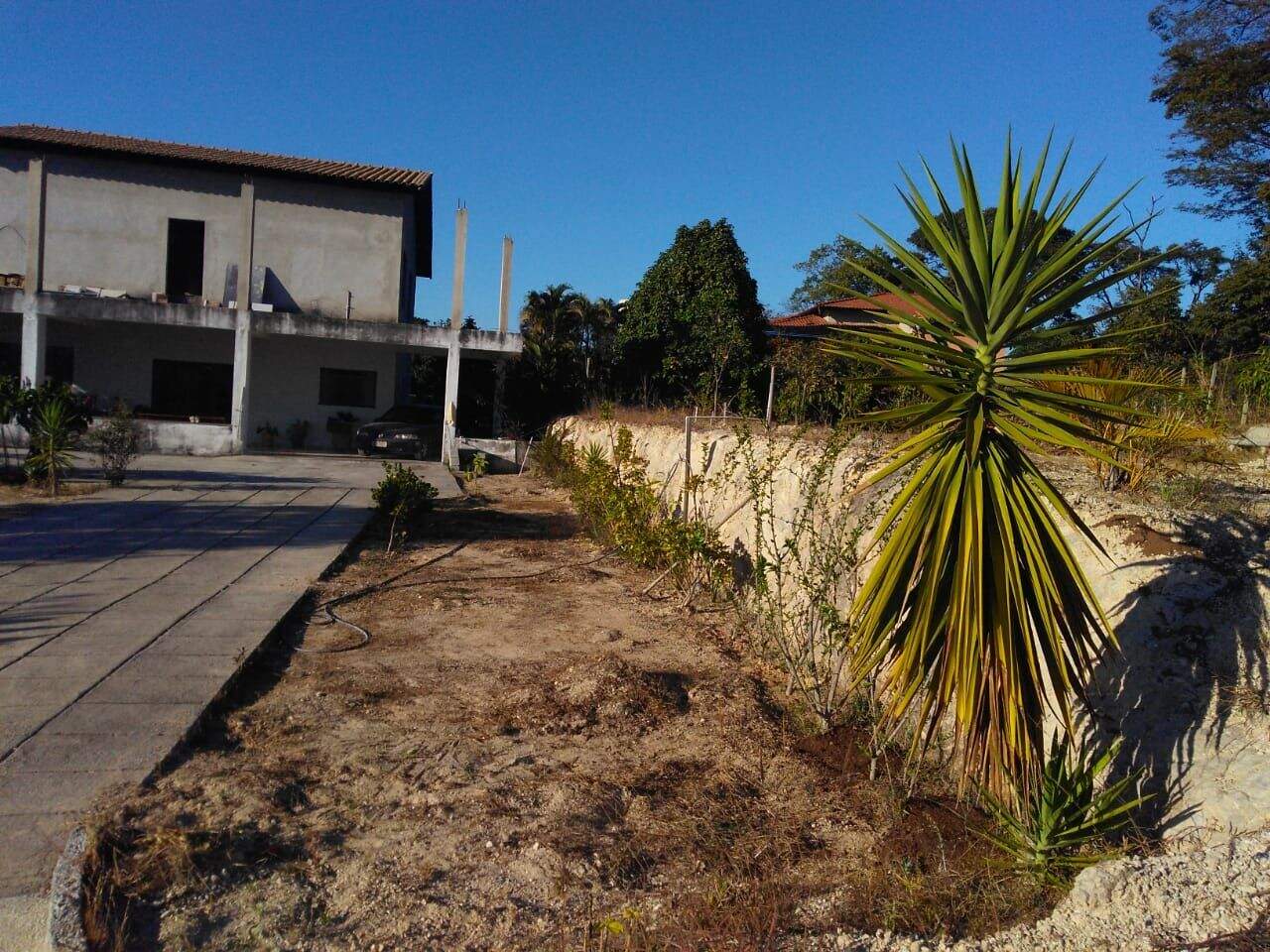 Fazenda à venda com 4 quartos, 300m² - Foto 2