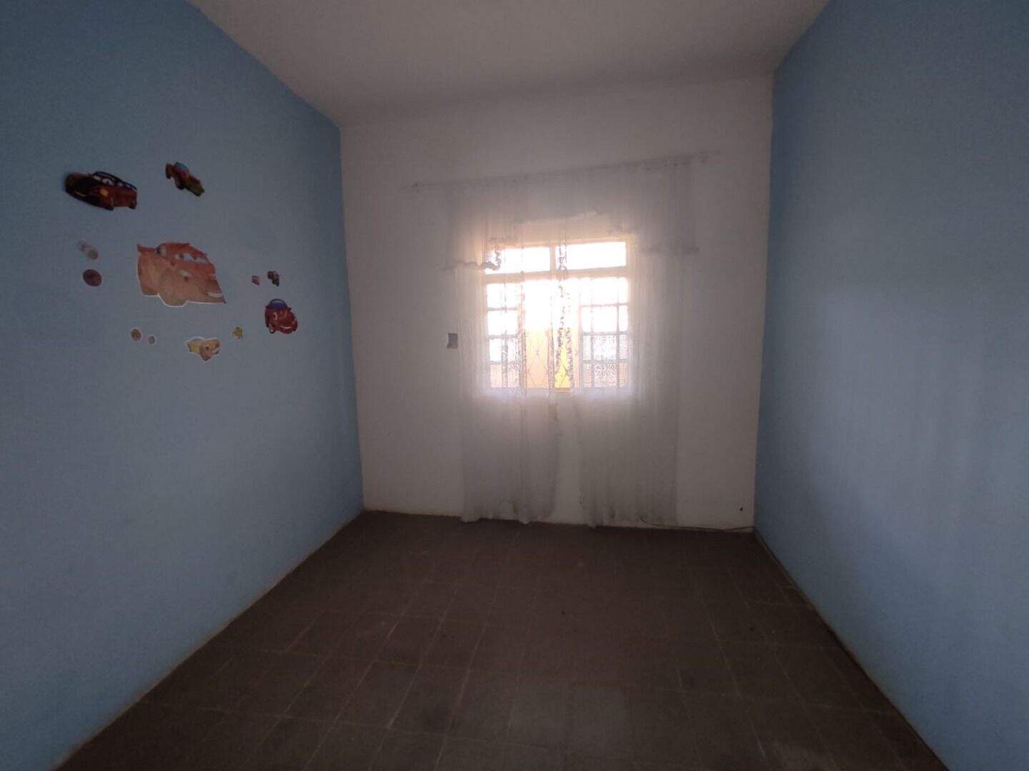 Casa à venda com 4 quartos, 120m² - Foto 15