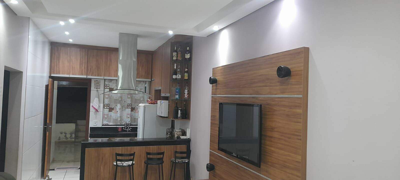 Casa à venda com 2 quartos, 180m² - Foto 19