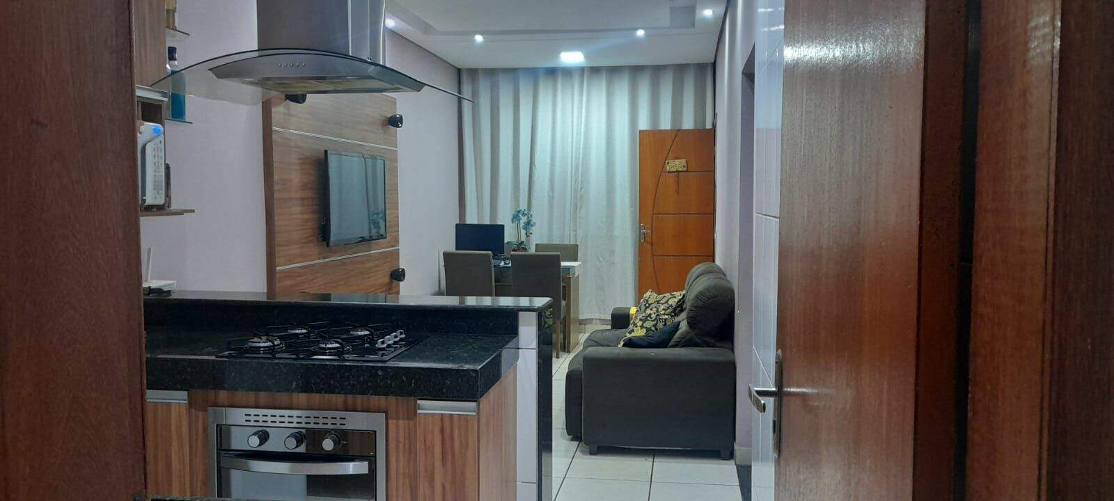 Casa à venda com 2 quartos, 180m² - Foto 13