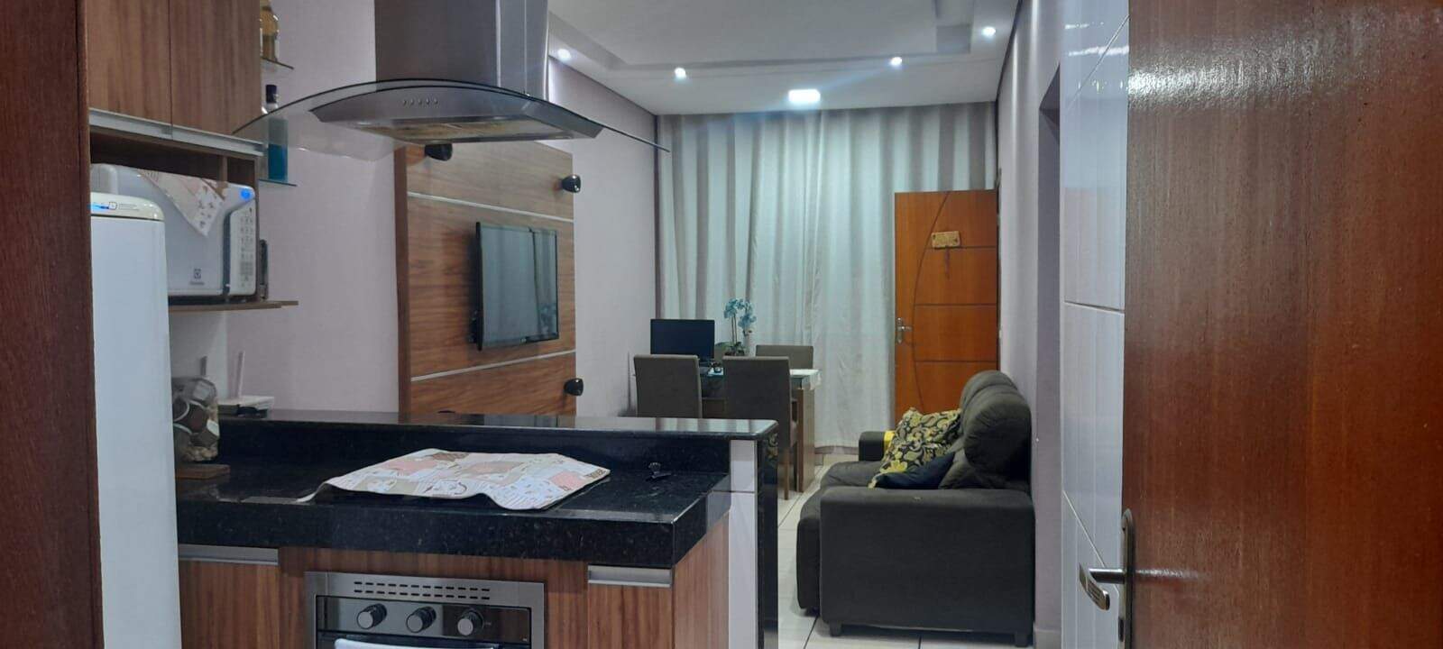 Casa à venda com 2 quartos, 180m² - Foto 14