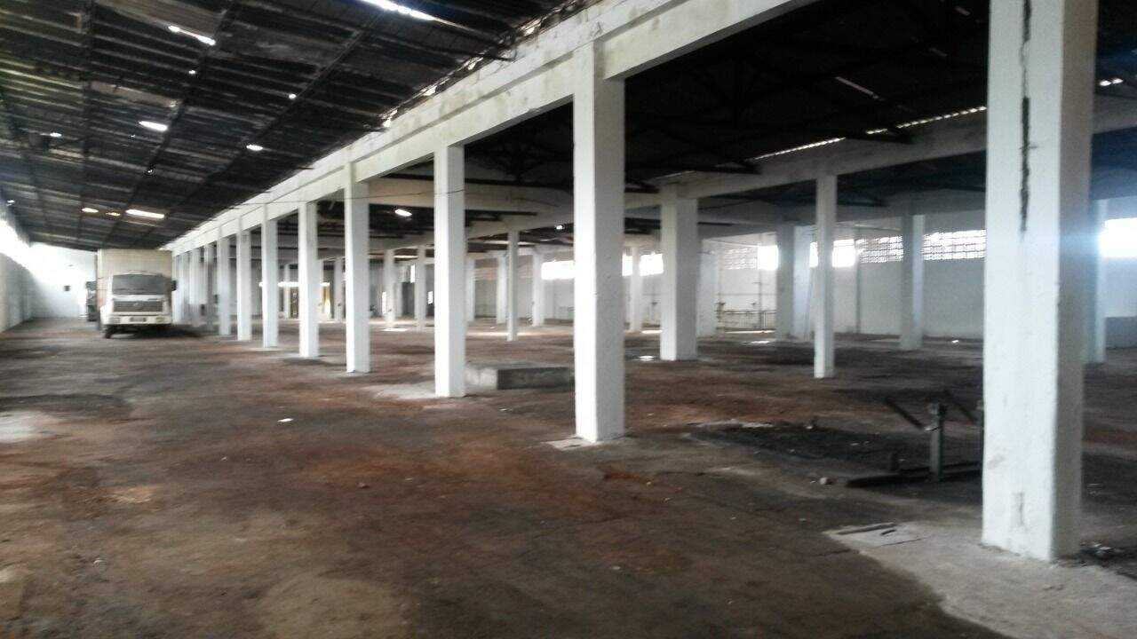 Depósito-Galpão-Armazém à venda, 5713m² - Foto 24