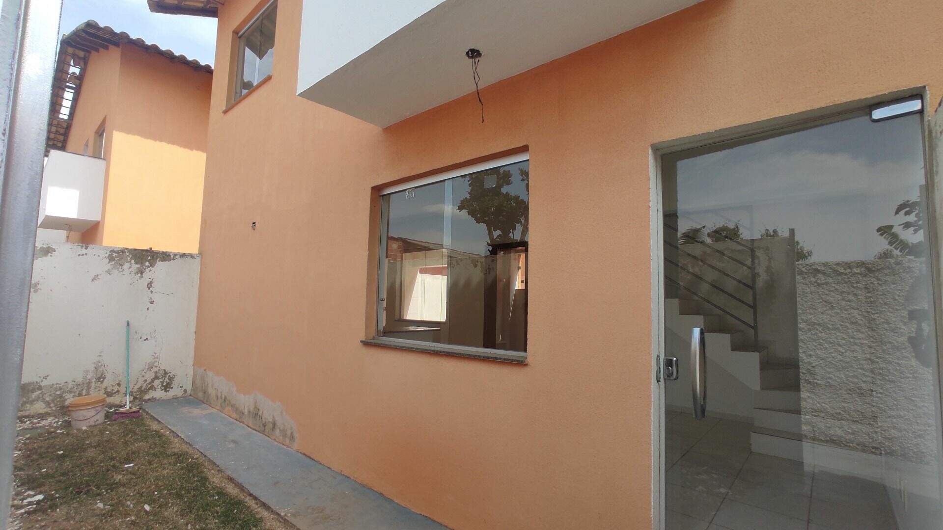 Casa à venda com 2 quartos, 1000m² - Foto 3