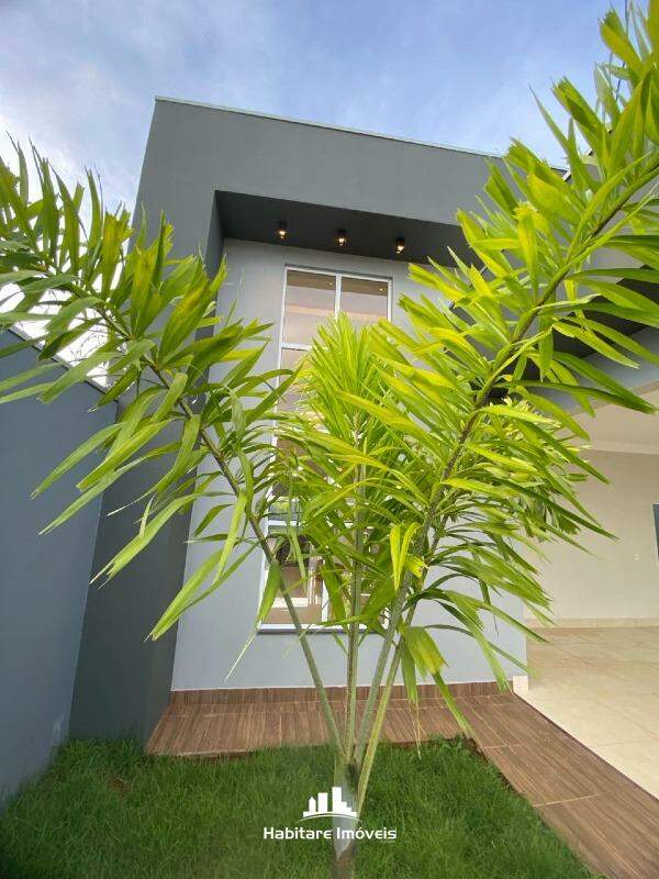 Casa à venda no bairro Copacabana II