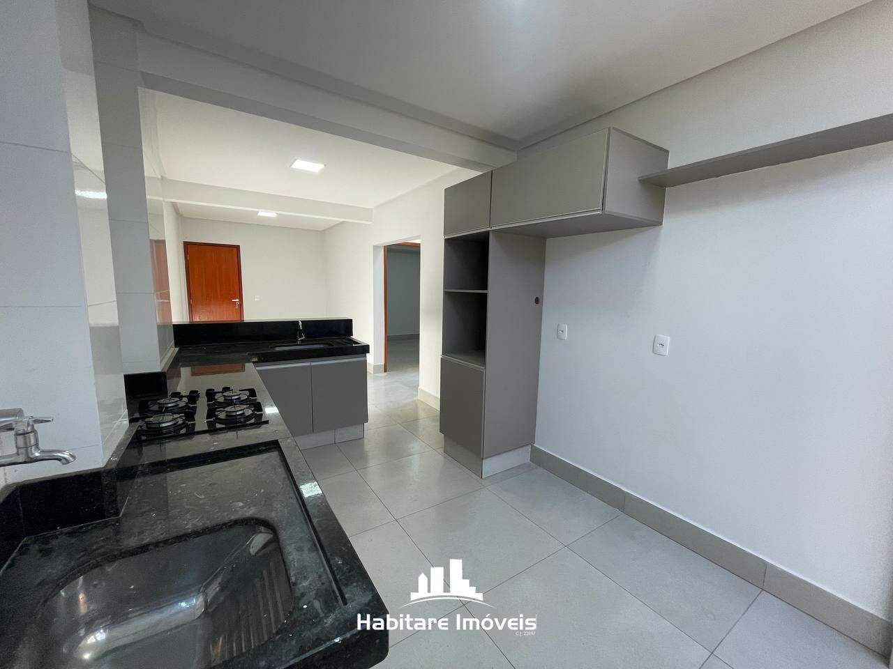 Apartamento para alugar no bairro Leblon