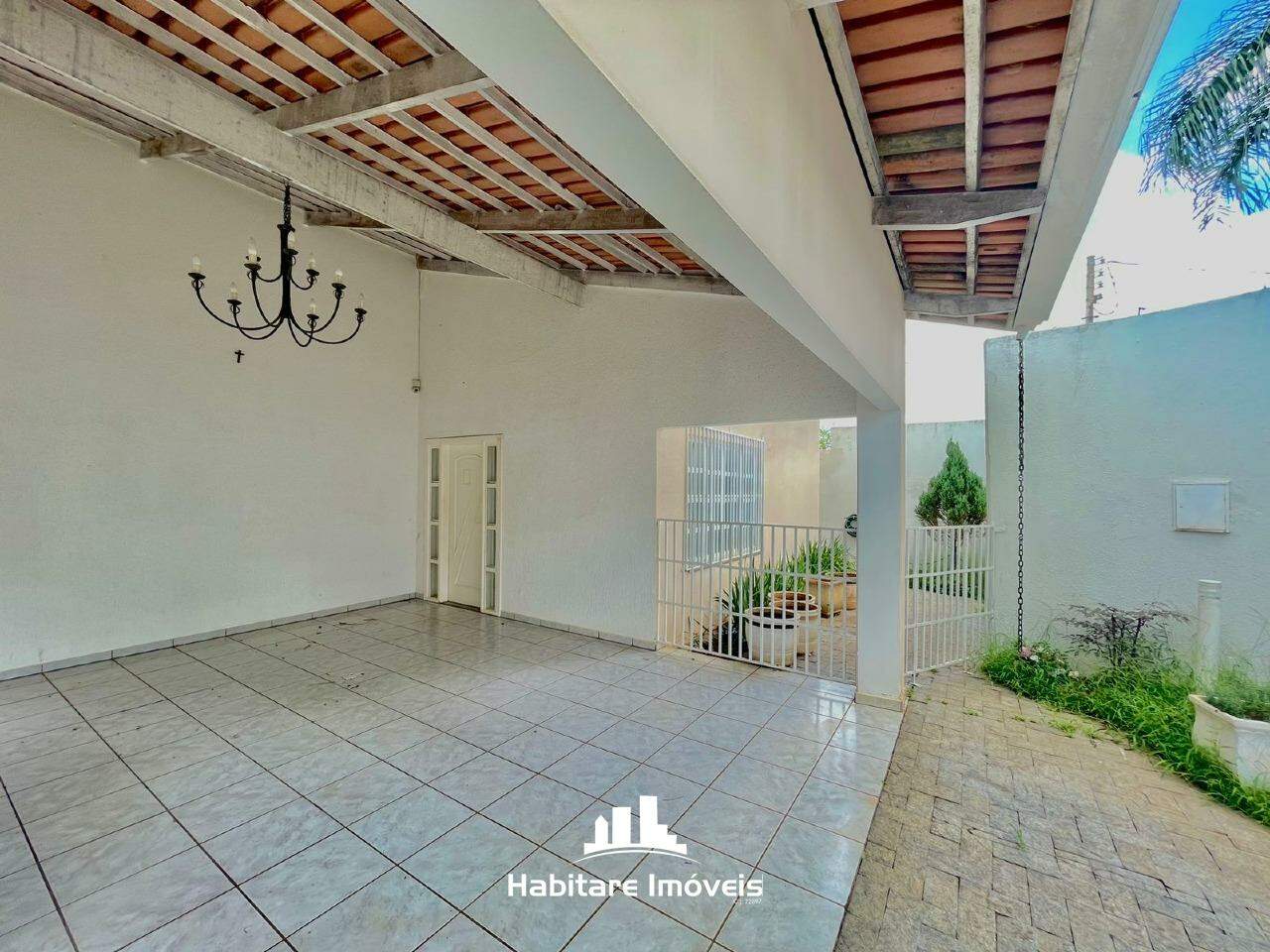 Casa à venda em Catalão