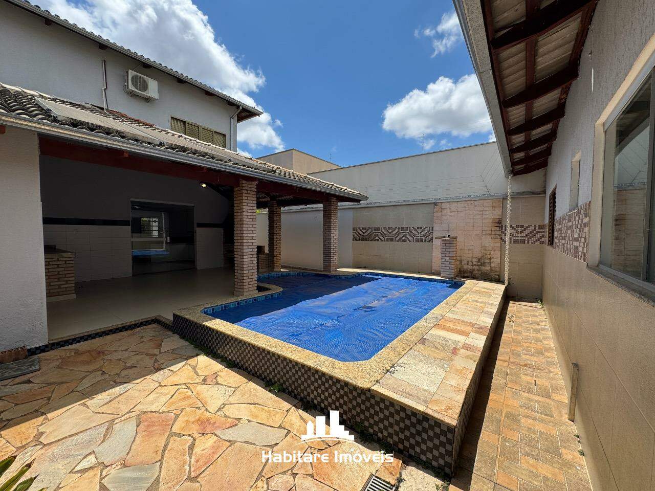 Sobrado à venda no bairro Alto da Boa Vista II