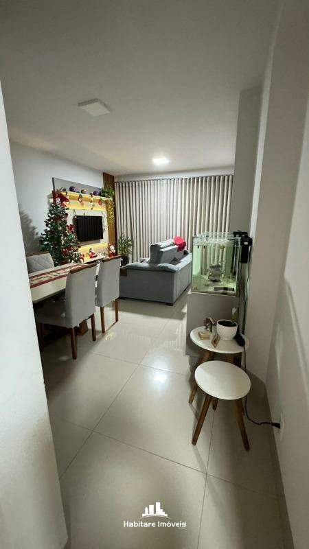 Apartamento à venda no bairro Condomínio Paulo Hummel