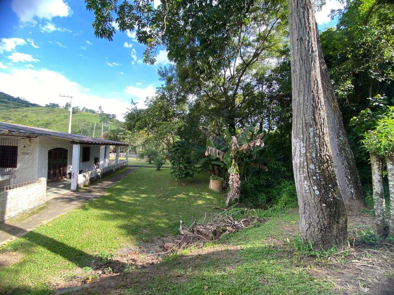 Chácara à venda no Fazenda Santa Barbara: 