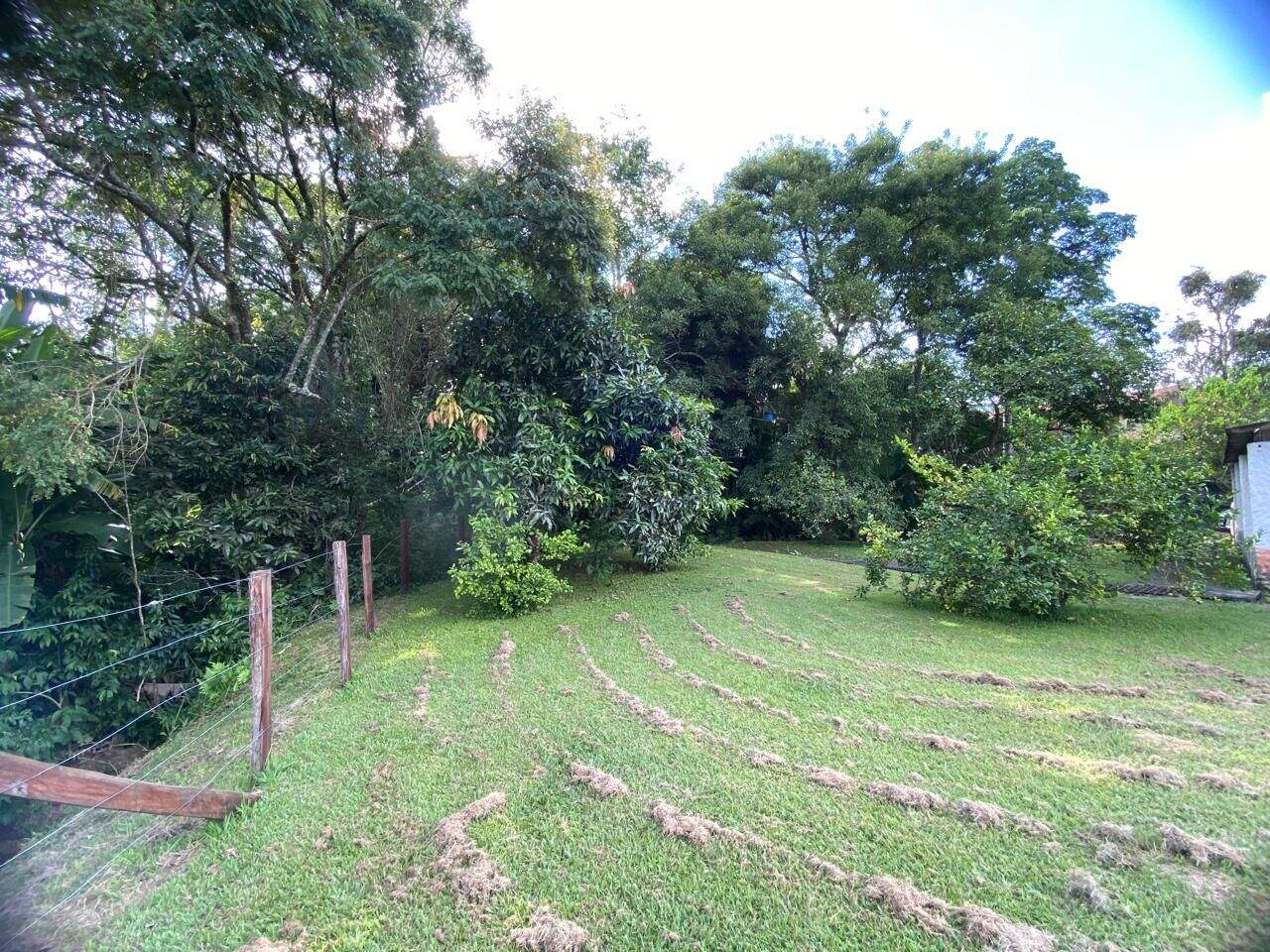 Chácara à venda no Fazenda Santa Barbara: 