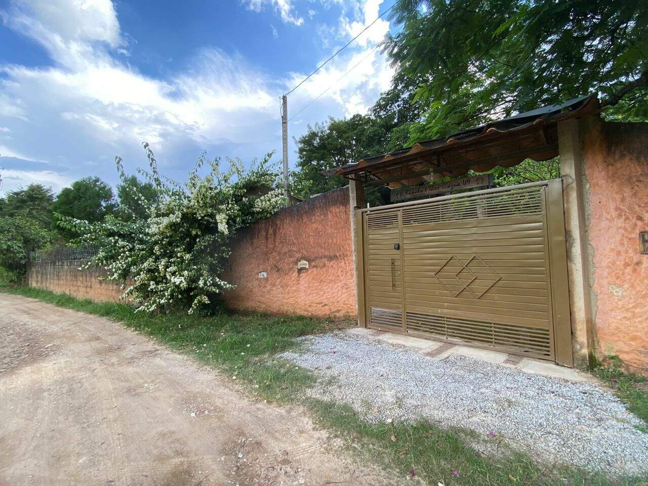 Chácara à venda no Fazenda Santa Barbara: 