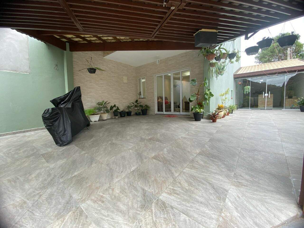 Sobrado à venda no Itapema: 