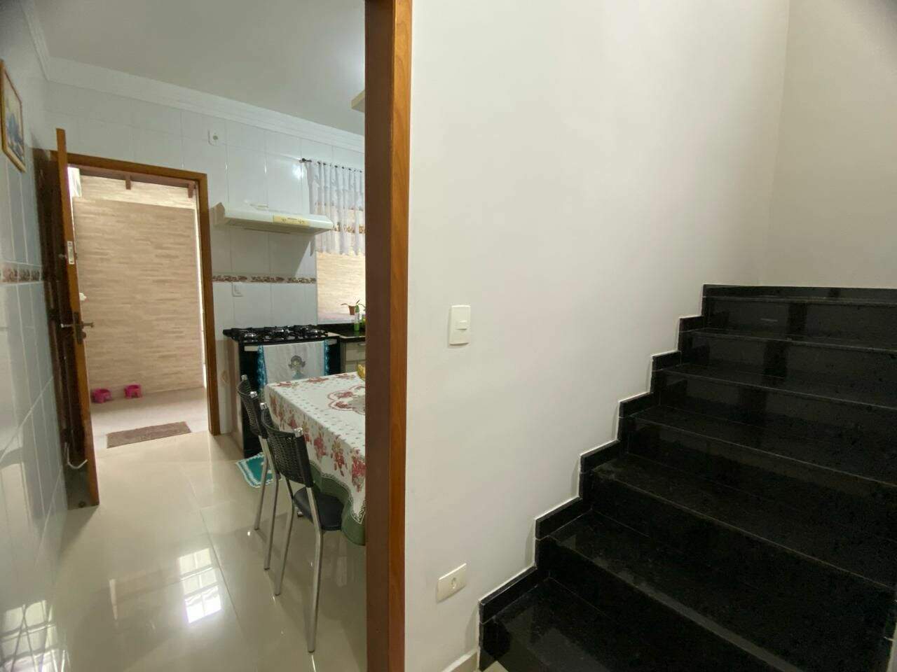 Sobrado à venda no Itapema: 